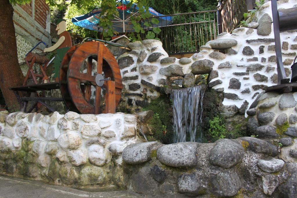 桑丹斯基 切纳瑞特旅馆酒店 外观 照片